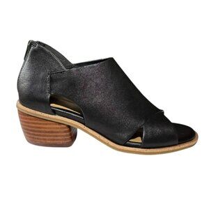 Sofft Carleigh Chunky Block Heel Bootie Peep Toe Shoes Black Leather Size 7.5